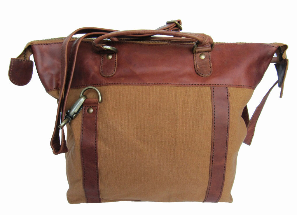The Melton. A lightweight, country styled canvas and leather shoulder bag by Burghley Bags