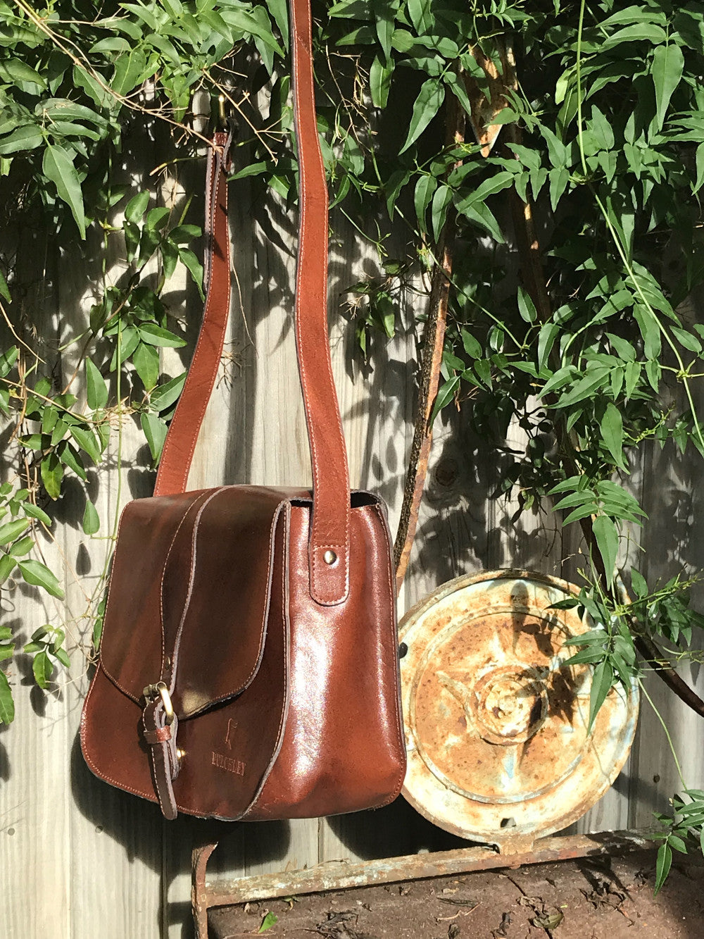 The Fairford. A classic leather saddlebag by Burghley Bags