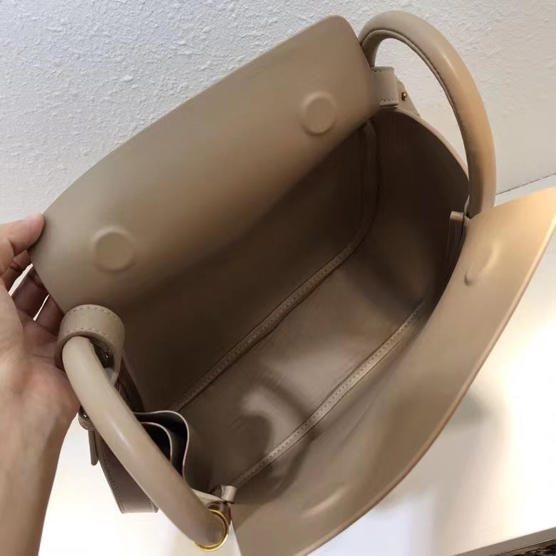 Retro Leather Messenger Bag