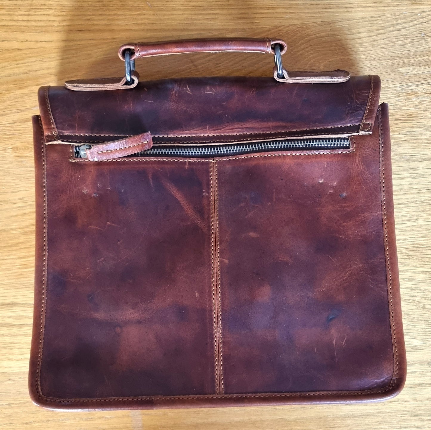 Little Somerby – Classic Vintage Leather Satchel (Grade 1)