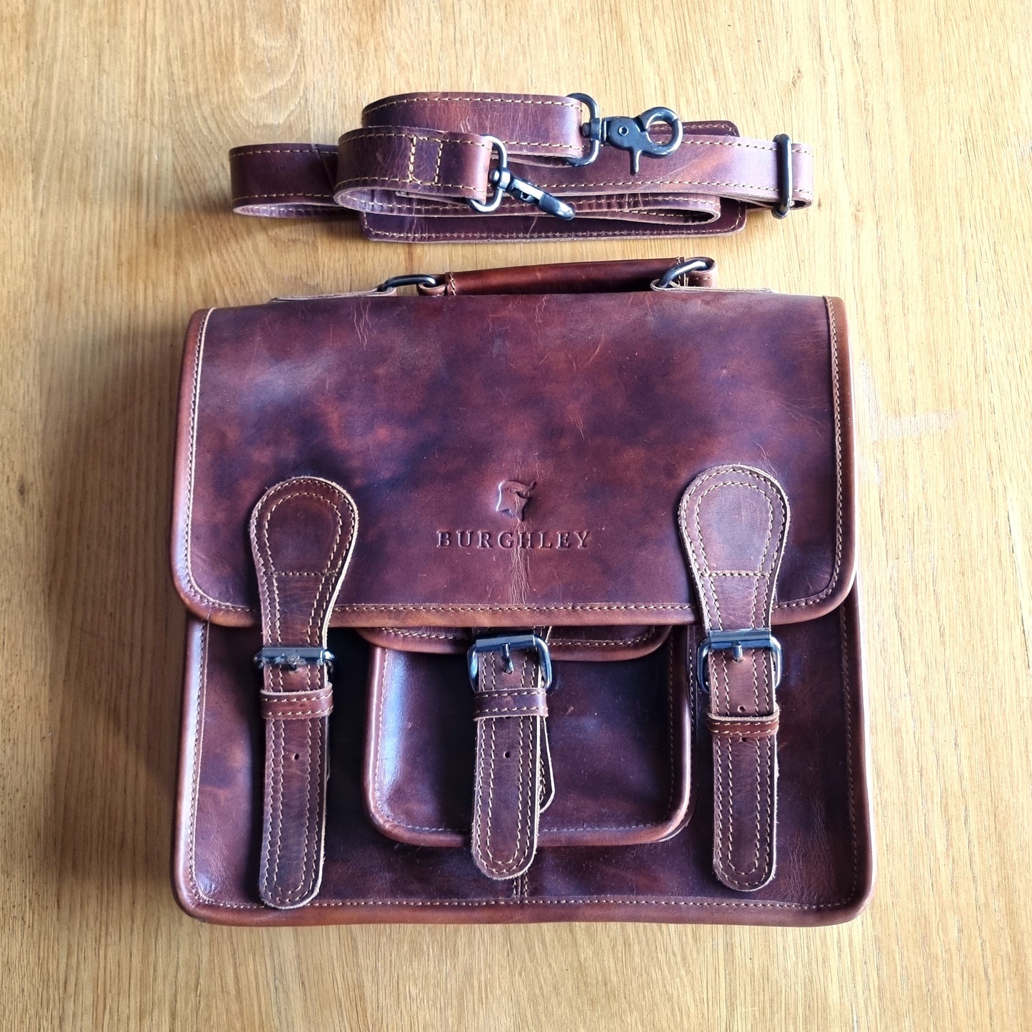 Little Somerby – Classic Vintage Leather Satchel (Grade 1)