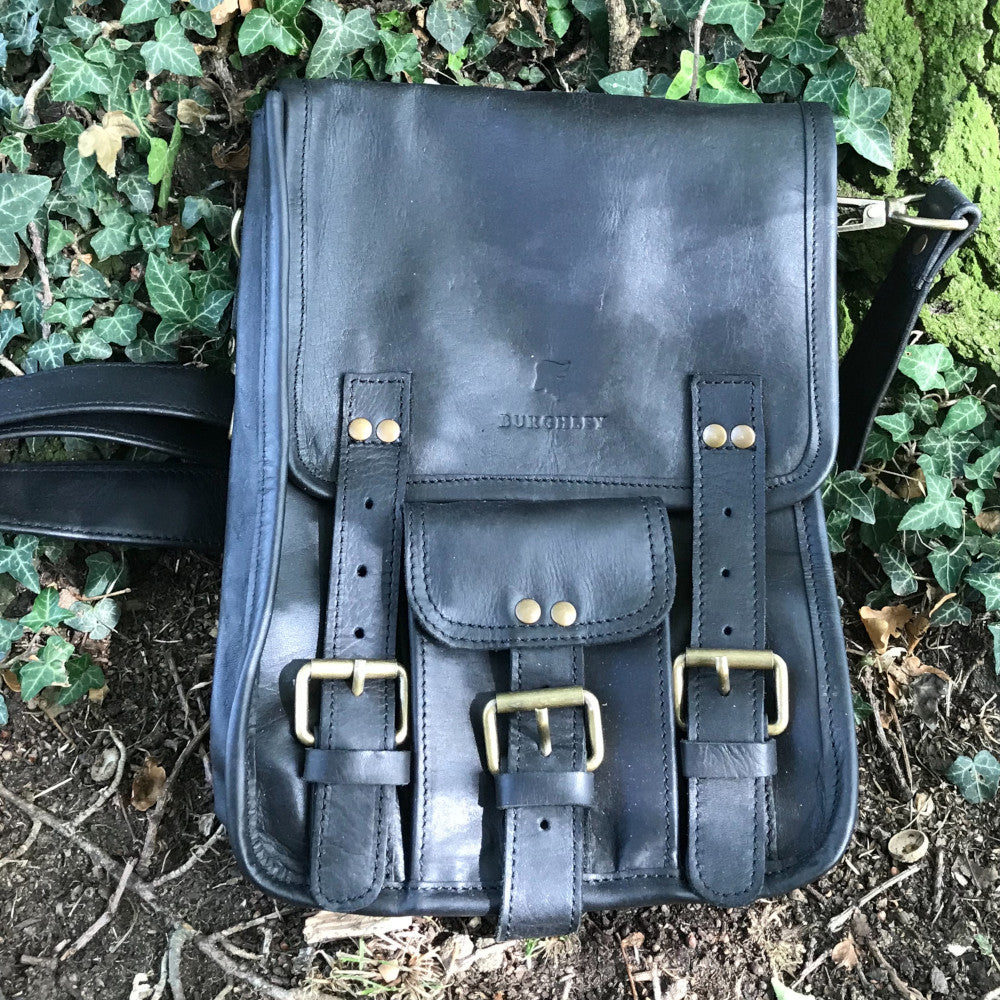 The Barrowby.  A classic hunters satchel by Burghley Bags.  Handmade from eco-friendly vegetable tanned leather. Shown in vintage black.