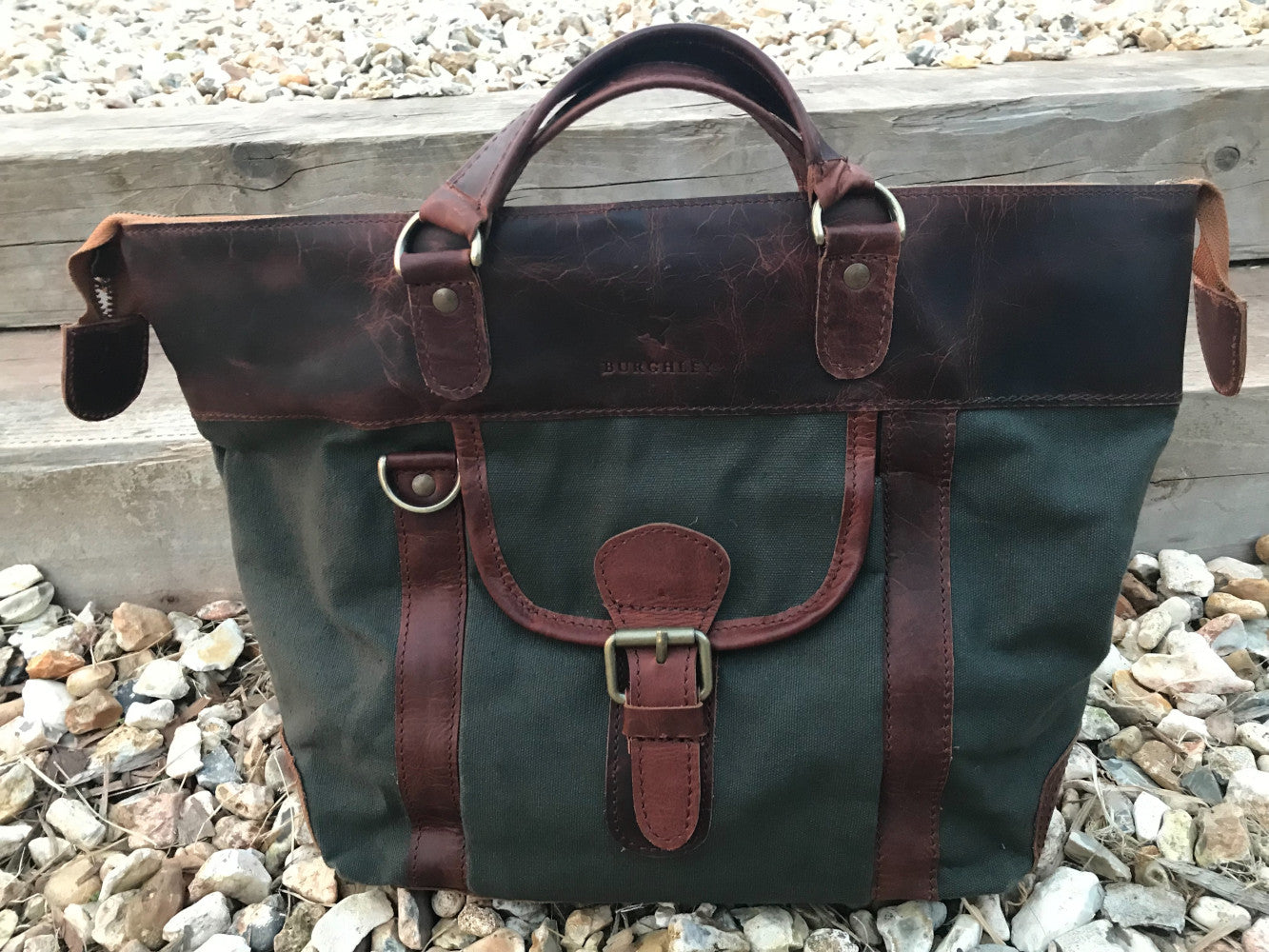 The Melton. A lightweight, country styled canvas and leather shoulder bag by Burghley Bags